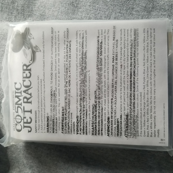 Cosmic Jet Racer Kit - Picture 4 of 8